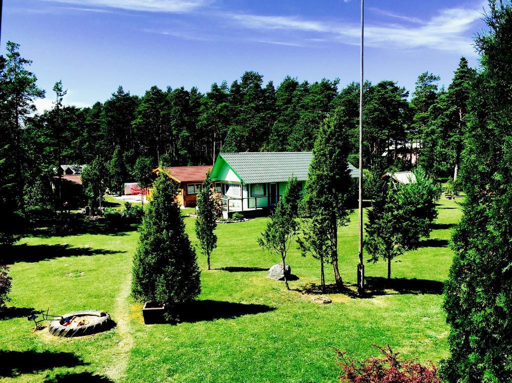 Kuivastujaani Hotel Buitenkant foto